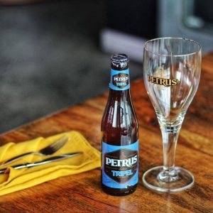 Bia Petrus Tripel 8% – Chai 330ml – Thùng 24 Chai